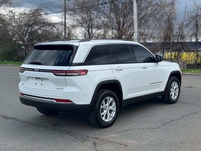 Used 2023 White Jeep Limited image 5