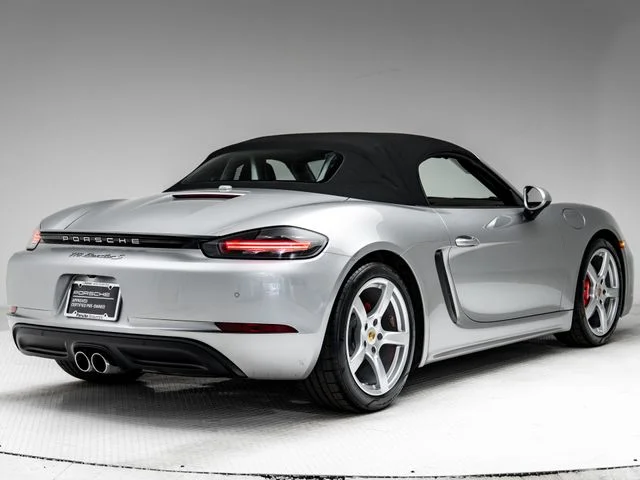 Certified Used 2017  Porsche S image 29