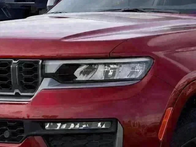 New 2026 Velvet Red Pearl-Coat Exterior Paint Jeep Limited image 73