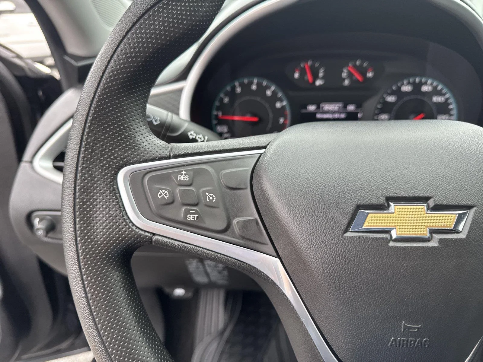 Used 2022 MOSAIC BLACK METALLIC Chevrolet LS image 31