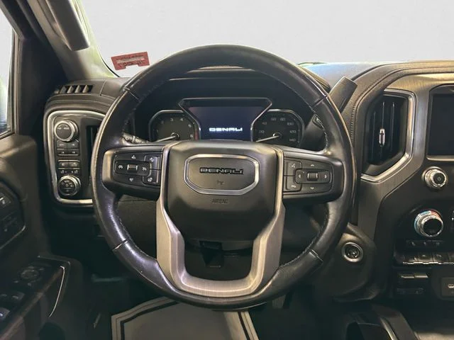Used 2021 Blue GMC Denali image 13