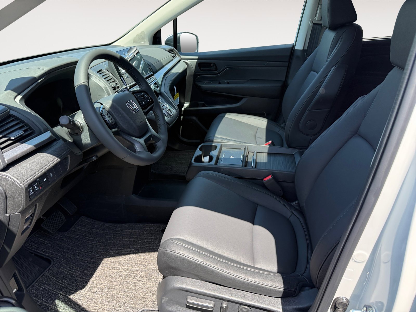 New 2026 Platinum White Pearl Honda EX-L image 10