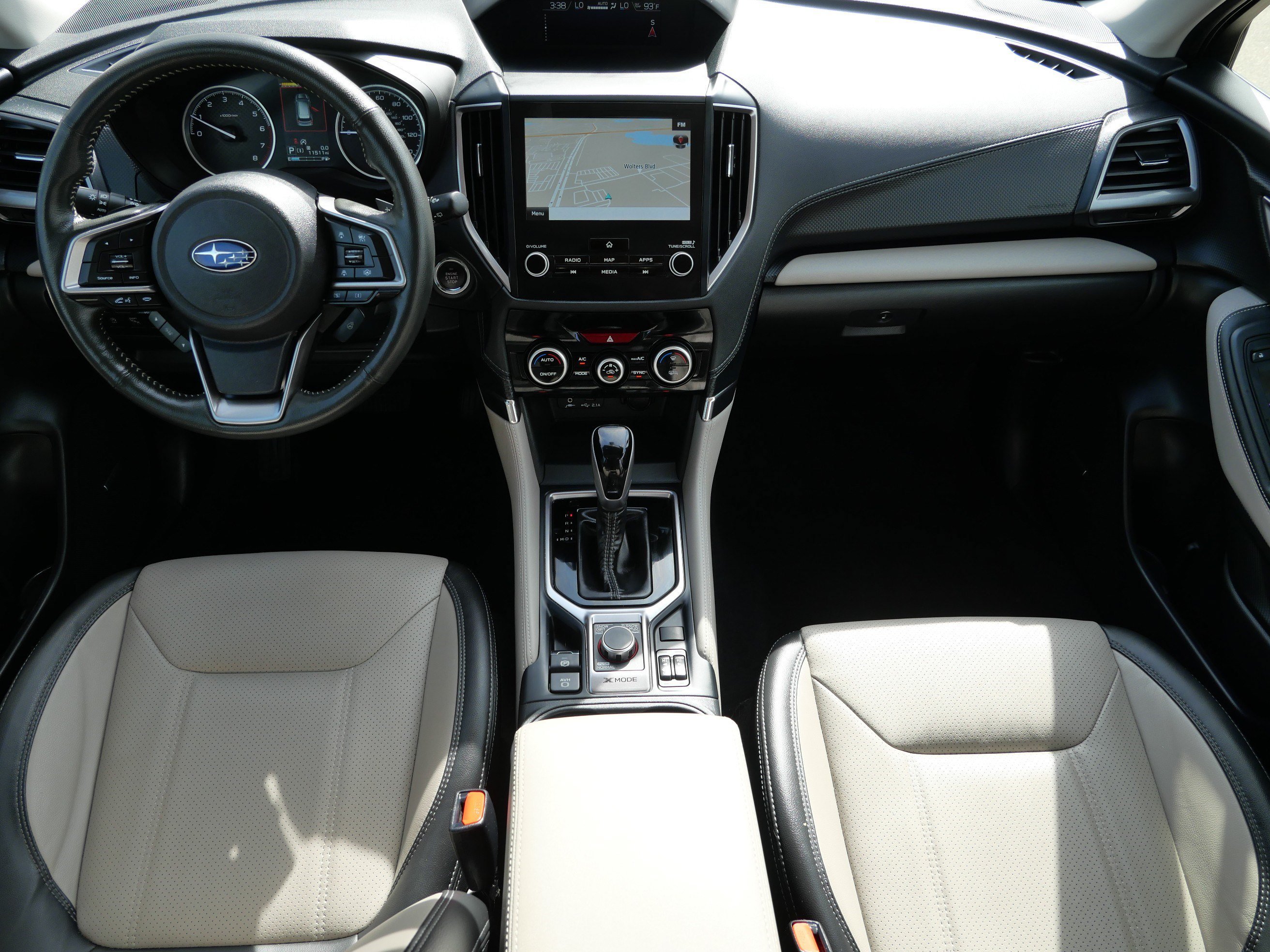 Used 2024 Magnetite Gray Metallic Subaru Limited image 10
