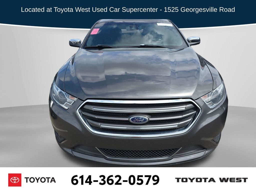 Used 2019  Ford Limited image 1