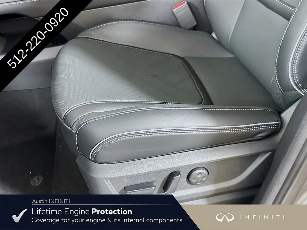 New 2027 Silver INFINITI LUXE image 25