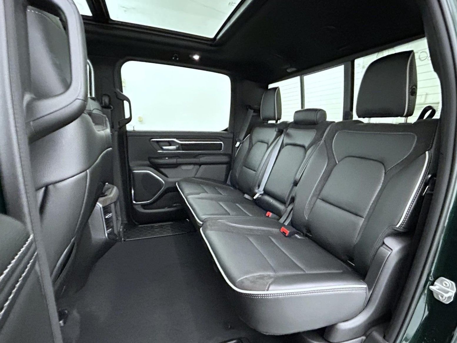 New 2026 Serrano-Green Metallic Exterior Paint RAM Laramie image 19