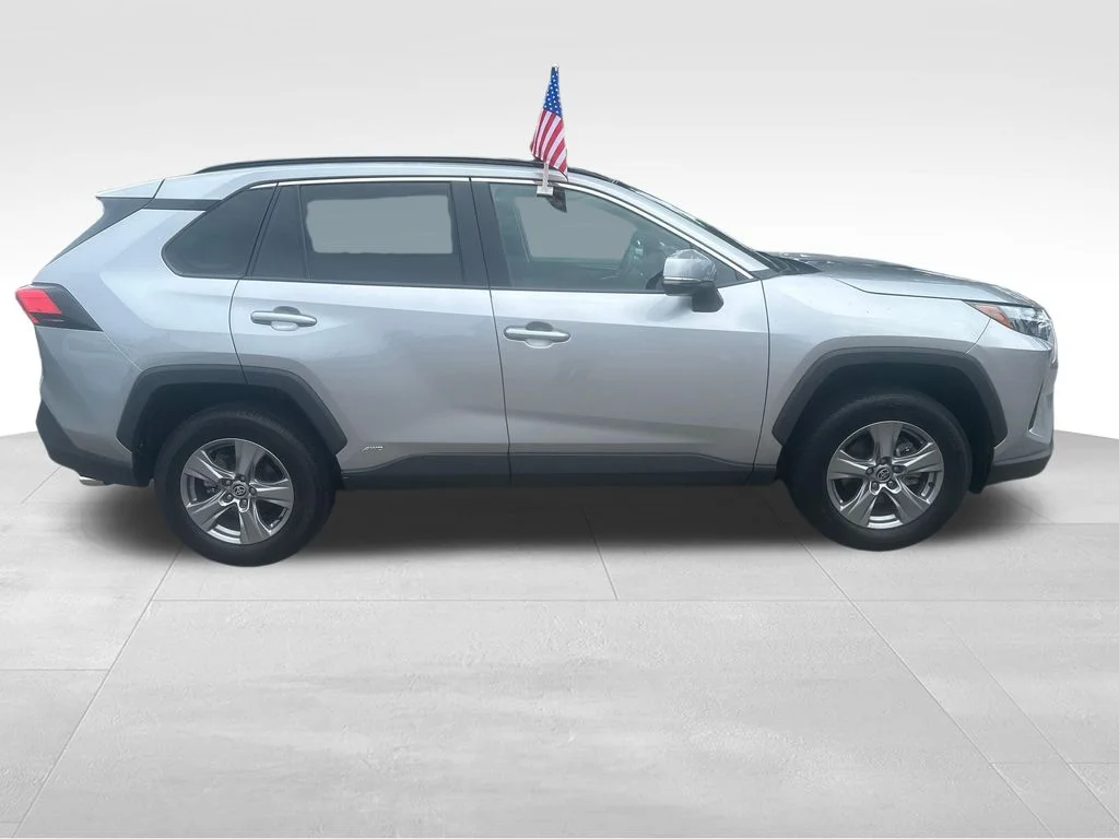 Used 2024 Silver Toyota XLE image 29