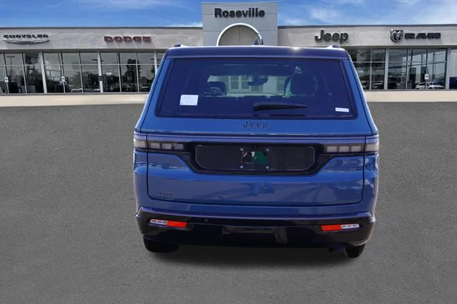 New 2026 Steel Blue Exterior Paint Jeep Summit Obsidian image 4