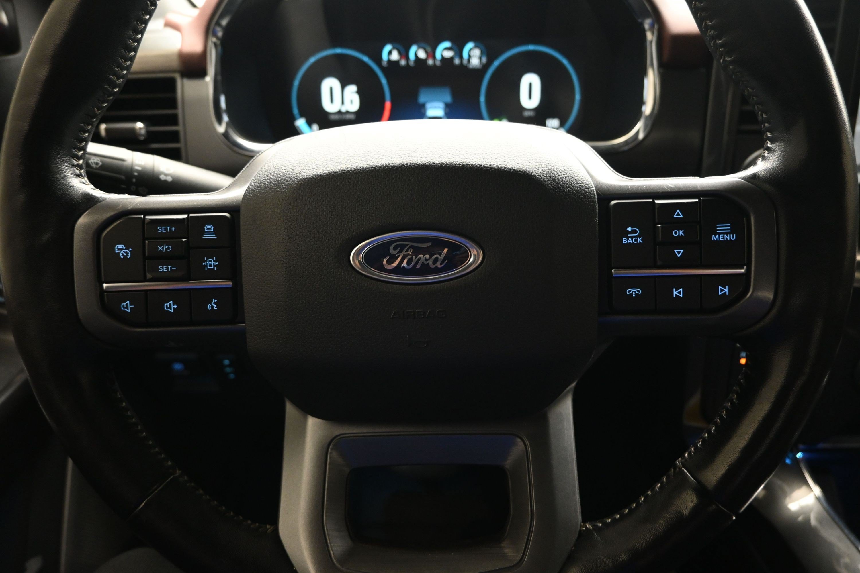 Certified Used 2021 White Metallic Ford LARIAT image 27