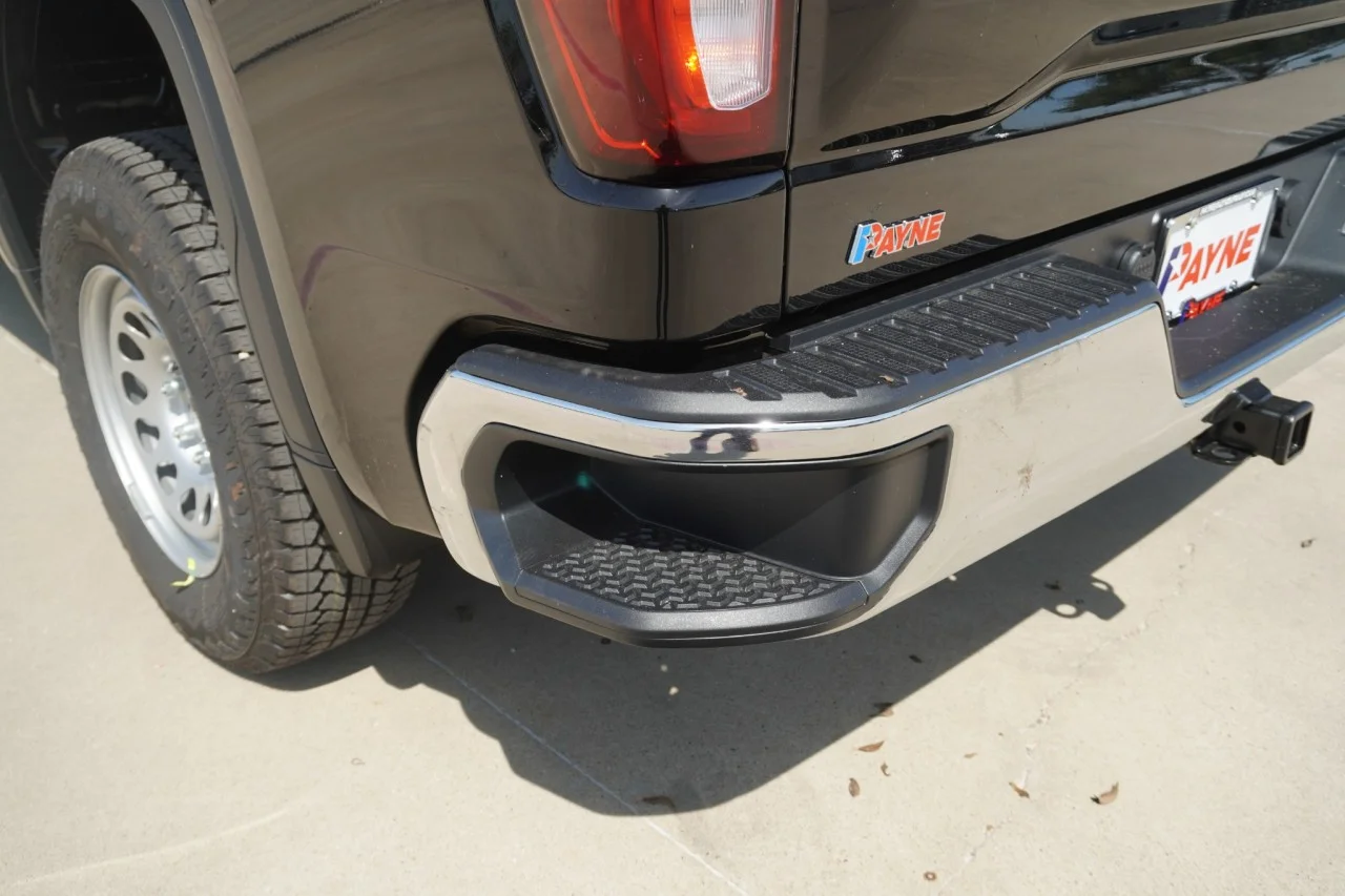 2026 GMC Sierra 1500 Pro - Photo 11