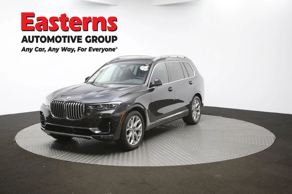 Used 2022 Gray BMW xDrive40i image 55
