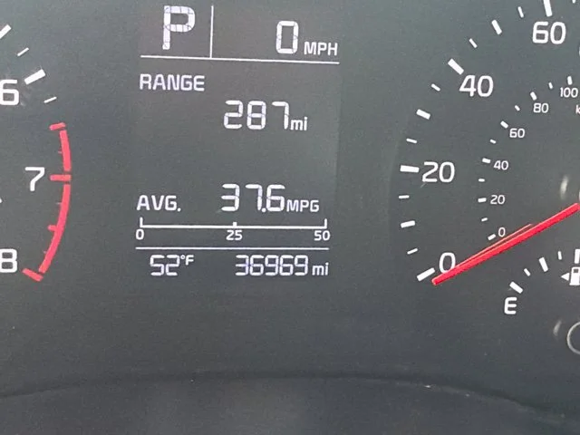 Used 2023 Black Kia LX image 14