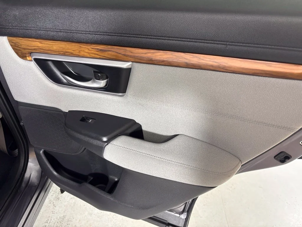 Used 2018 Gray Honda EX image 19