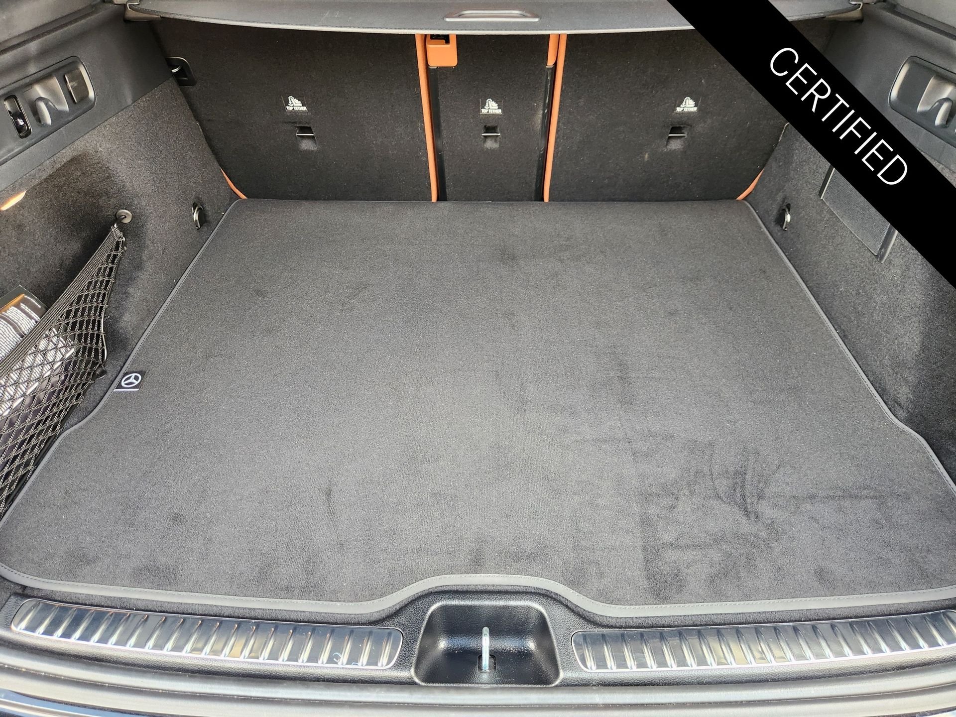 Certified Used 2026 Black Mercedes-Benz GLC 300 image 33
