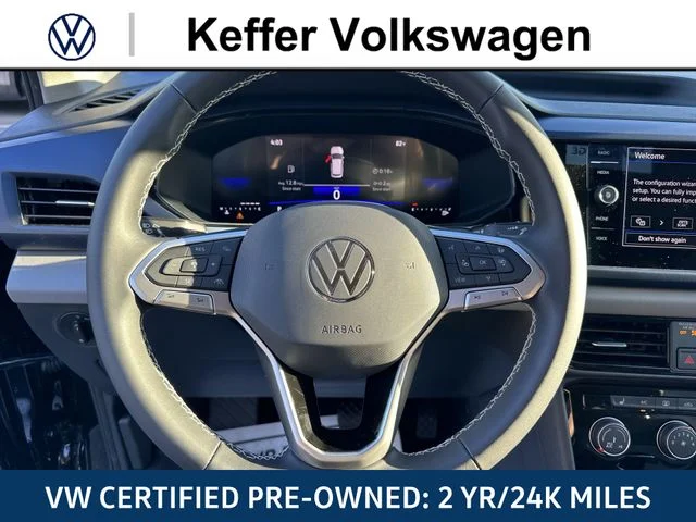 Certified Used 2023 Black Volkswagen 1.5T SE image 17