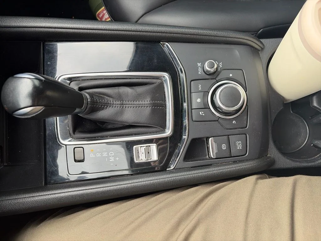 Used 2017 Blue Mazda Touring image 17
