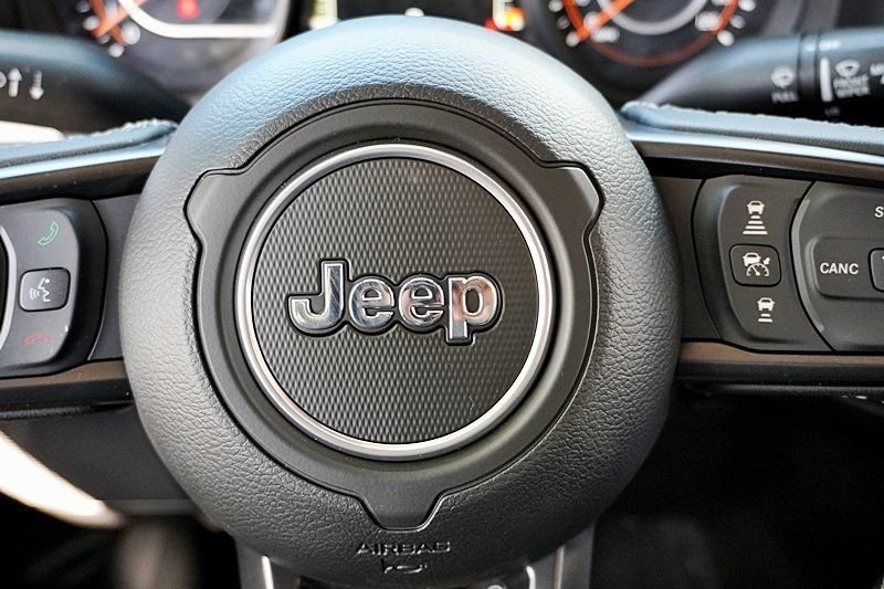 New 2025 Anvil Clear-Coat Exterior Paint Jeep Willys image 45