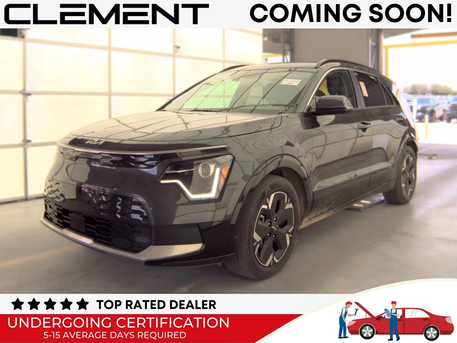 Used 2023 Gray Kia Wind image 1