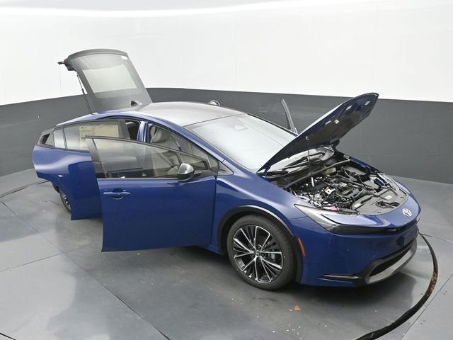 2026 Toyota Prius XLE - Photo 28