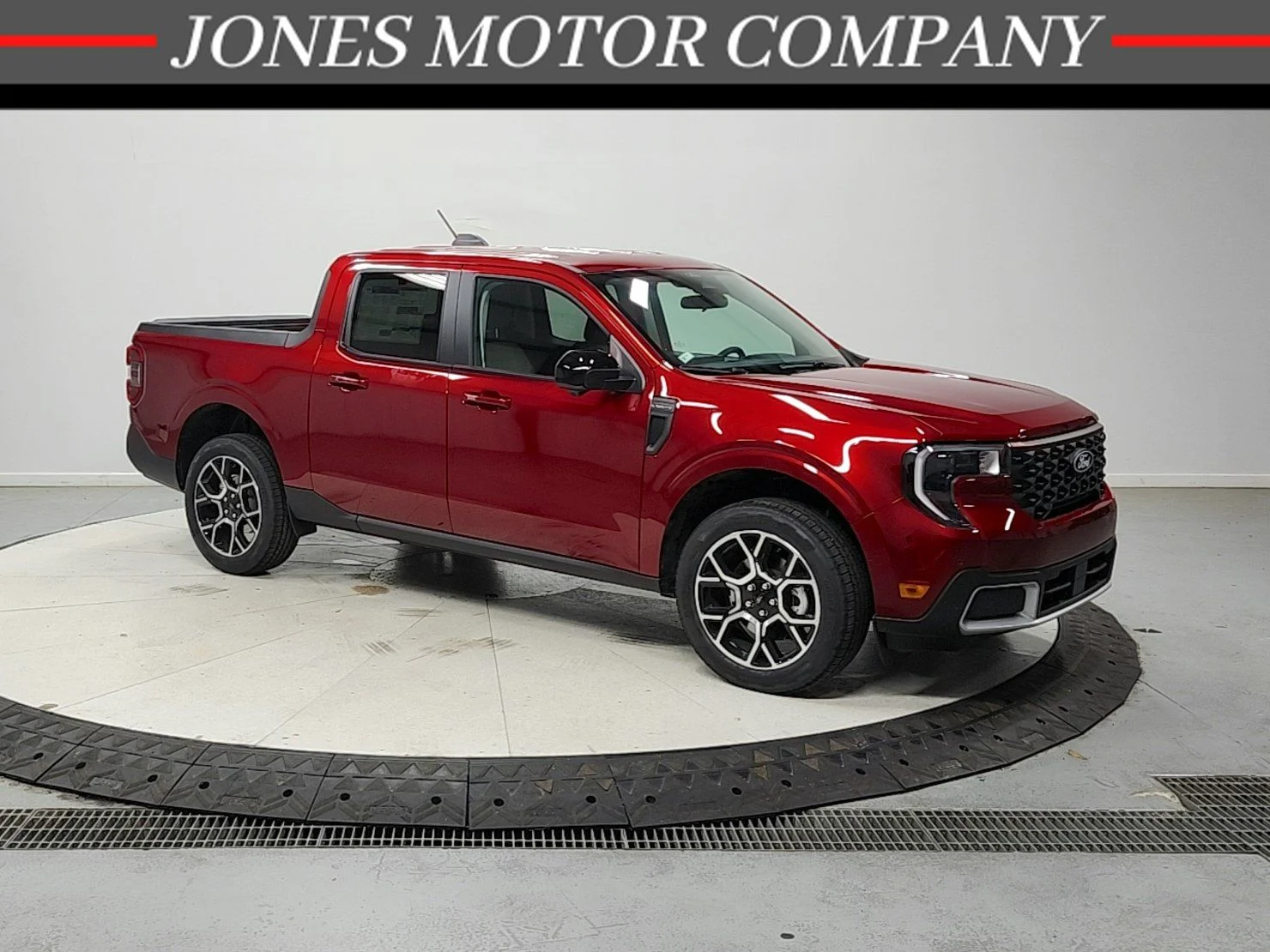 New 2026 Ruby Red Metallic Tinted Clearcoat Ford Lariat® image 1
