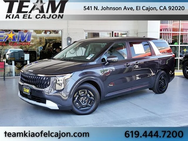 2025 Kia Sedona LXS's photo