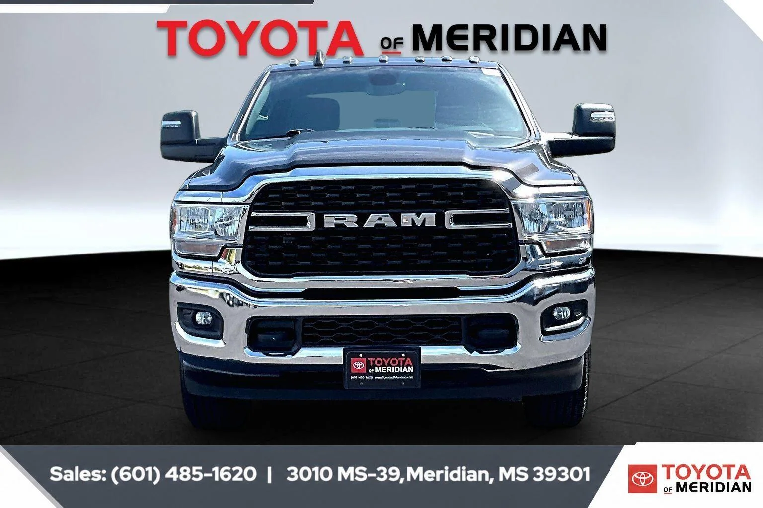 Used 2023 Granite Crystal Metallic Clearcoat Ram Big Horn image 3