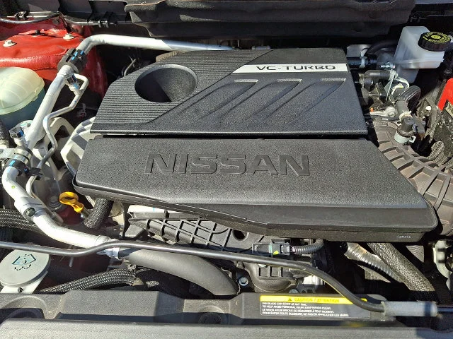 Used 2023 Red Nissan SV image 27