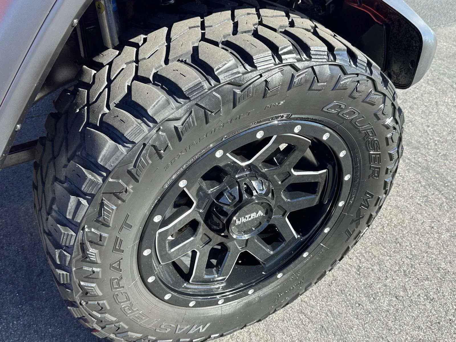 Used 2018 Firecracker Red Clearcoat Jeep Rubicon image 46
