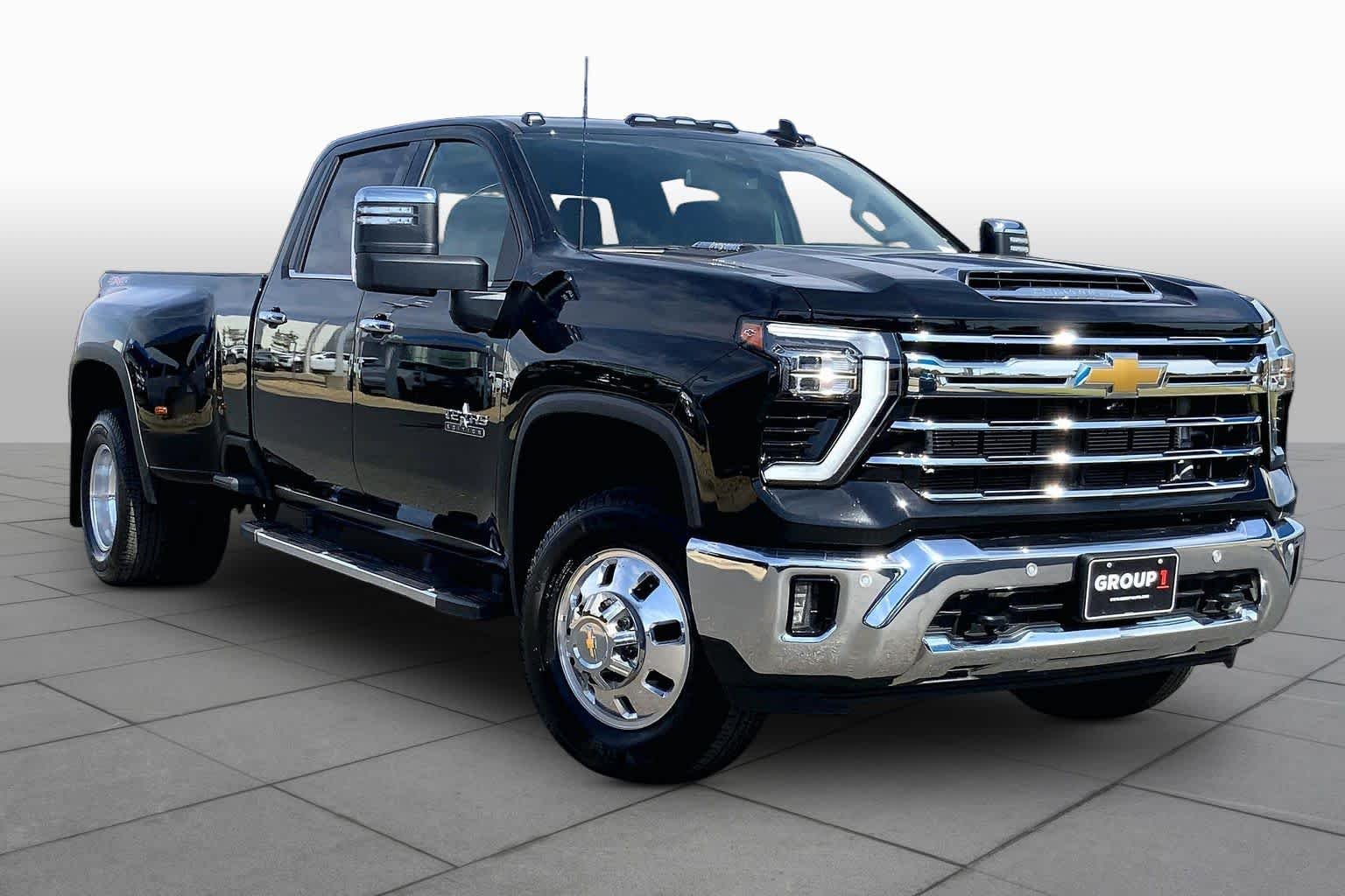 Used 2026 Black Chevrolet LTZ image 3
