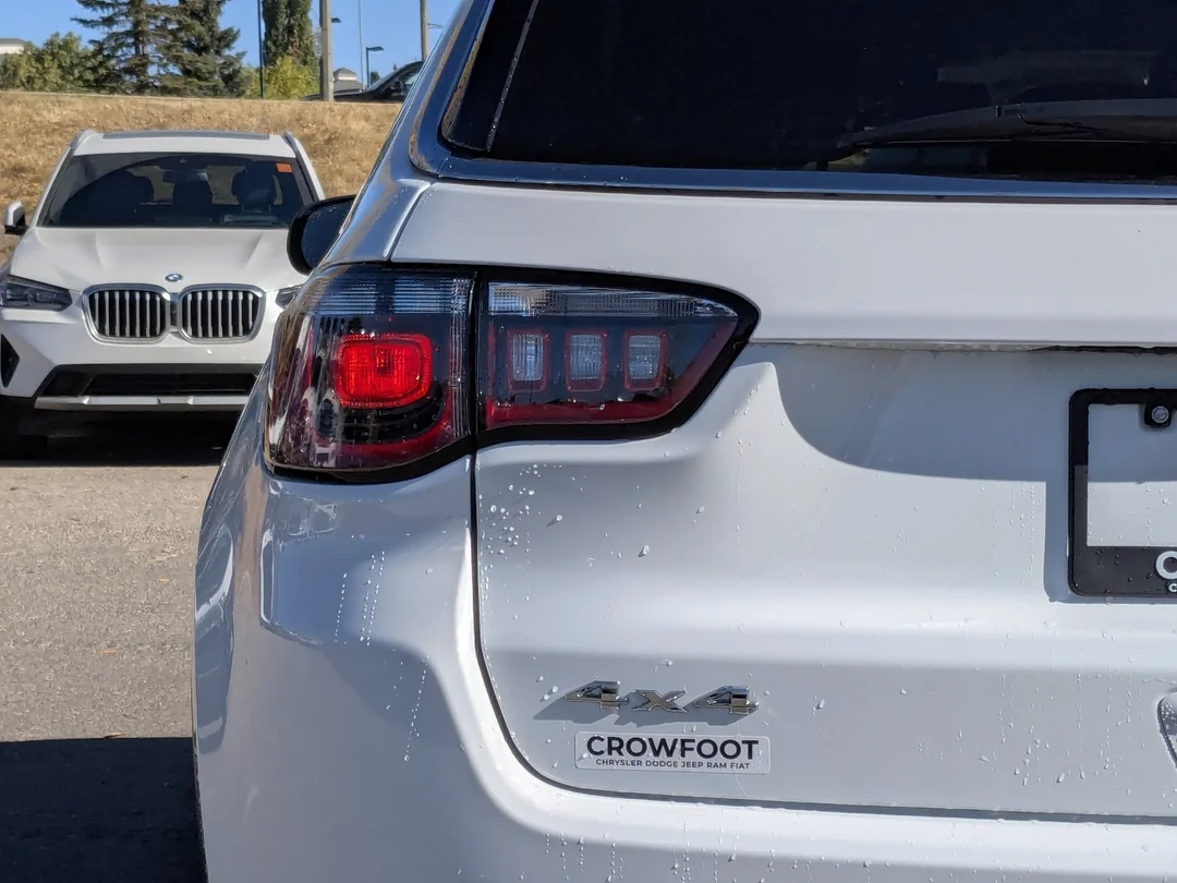 New 2026 White Jeep North - - 4x4 - Panoramic Sunroof - Alpine Audio - Adaptive Cruise - Power Liftgate & More! image 11