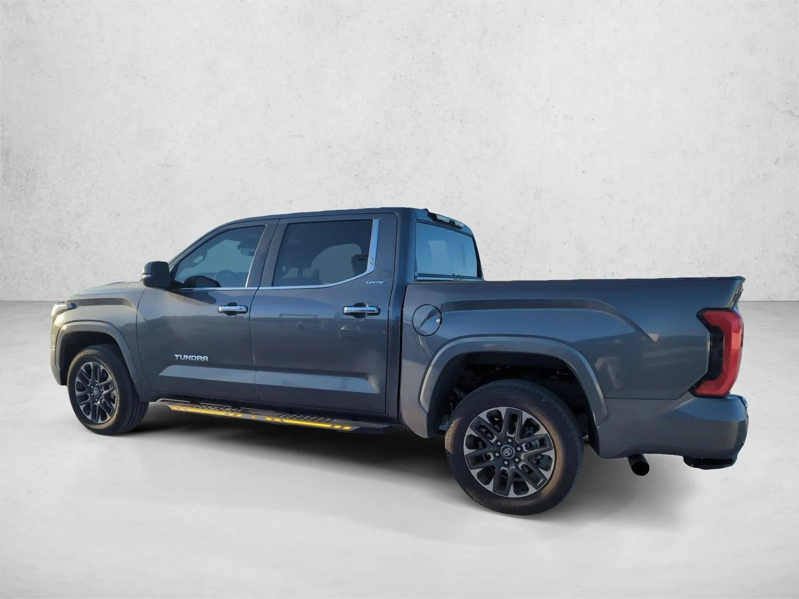 Used 2026 Magnetic Gray Meta Toyota Limited image 6