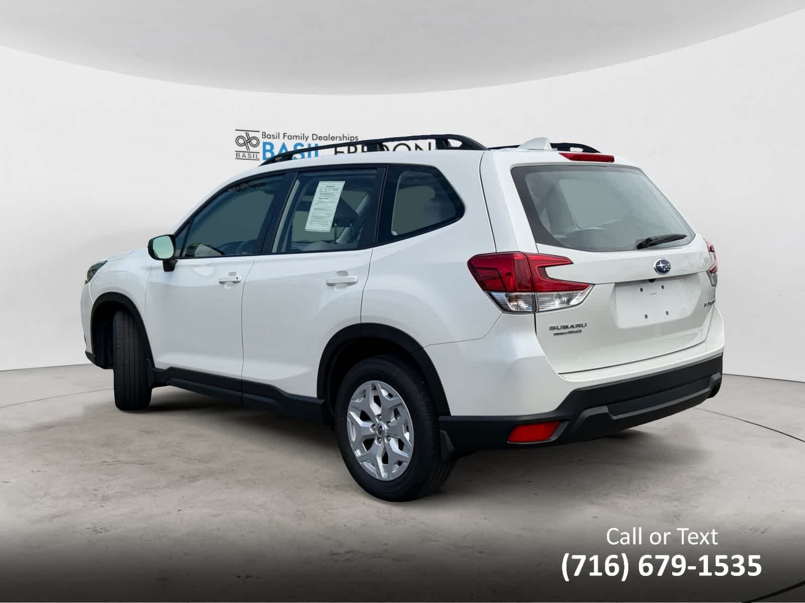 Used 2023 Crystal White Pearl Subaru  image 3