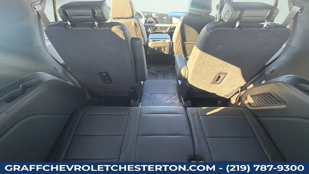 2027 Chevrolet Tahoe Z71 - Photo 34