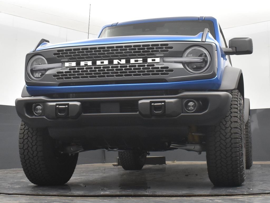 New 2026 Velocity Blue Metallic Ford Badlands® image 25