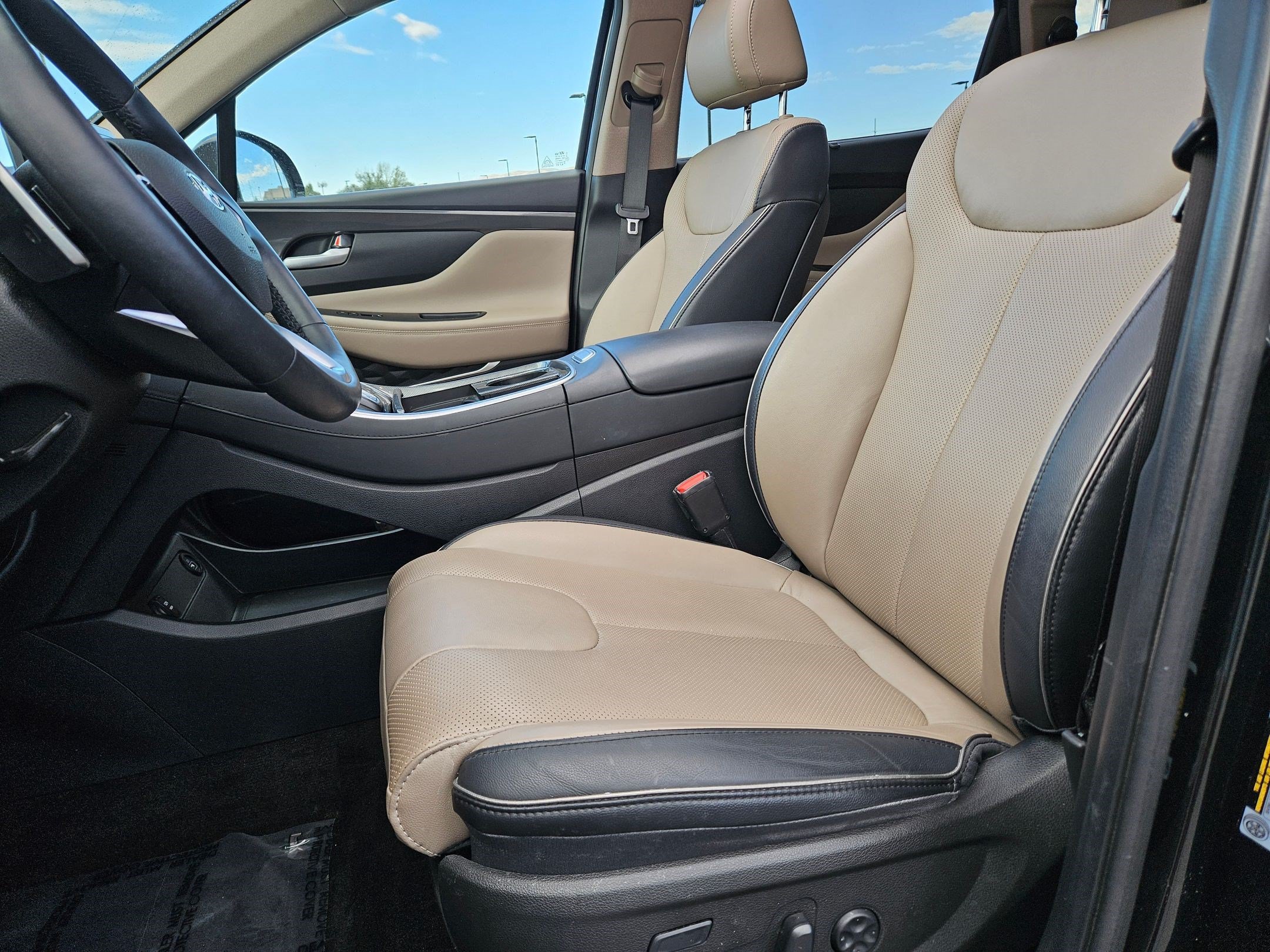 Certified Used 2023 Twilight Black Hyundai Limited image 15