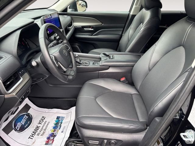Used 2024 Midnight Black Toyota XLE image 11