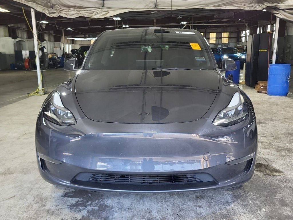 Used 2024 Tesla Model Y Long Range with VIN 7SAYGDEE9RA228300 for sale in Miami, FL