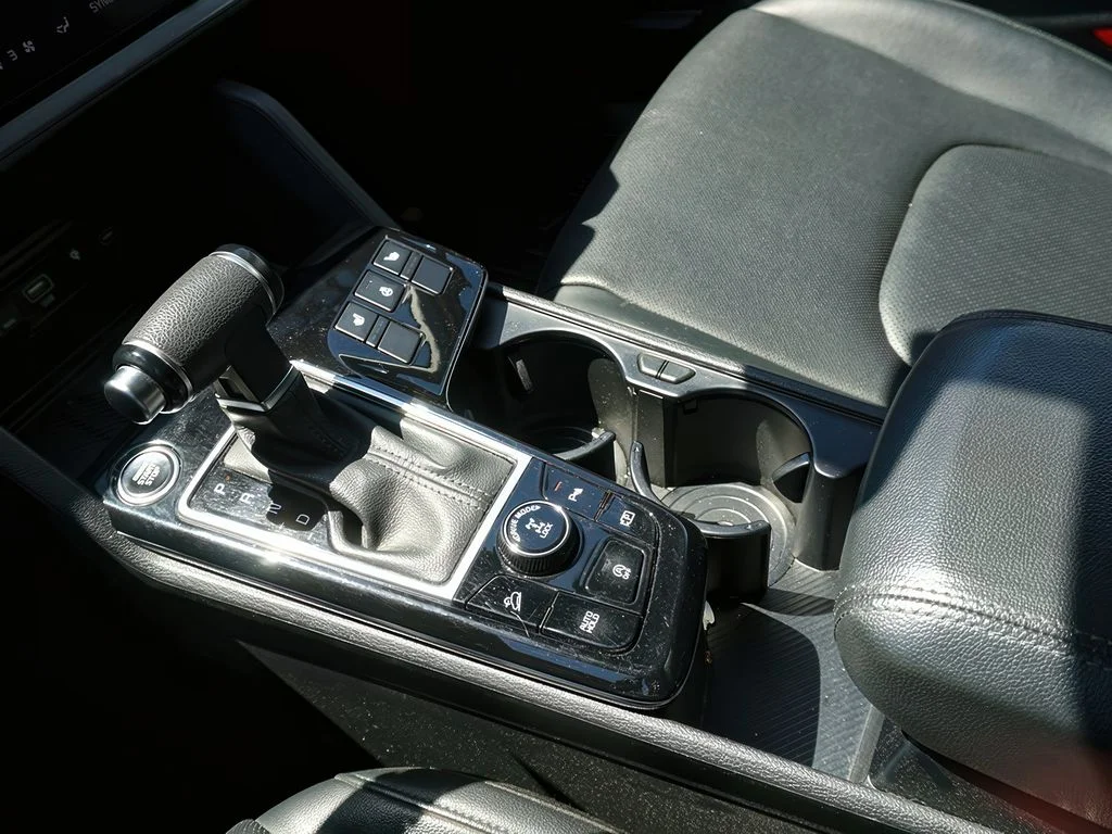 2023 Kia Sportage EX - Photo 26