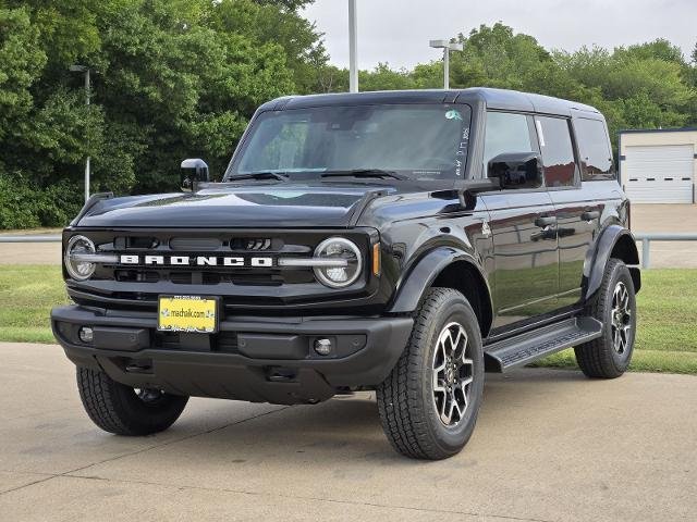 New 2026 Shadow Black Ford Outer Banks® image 22