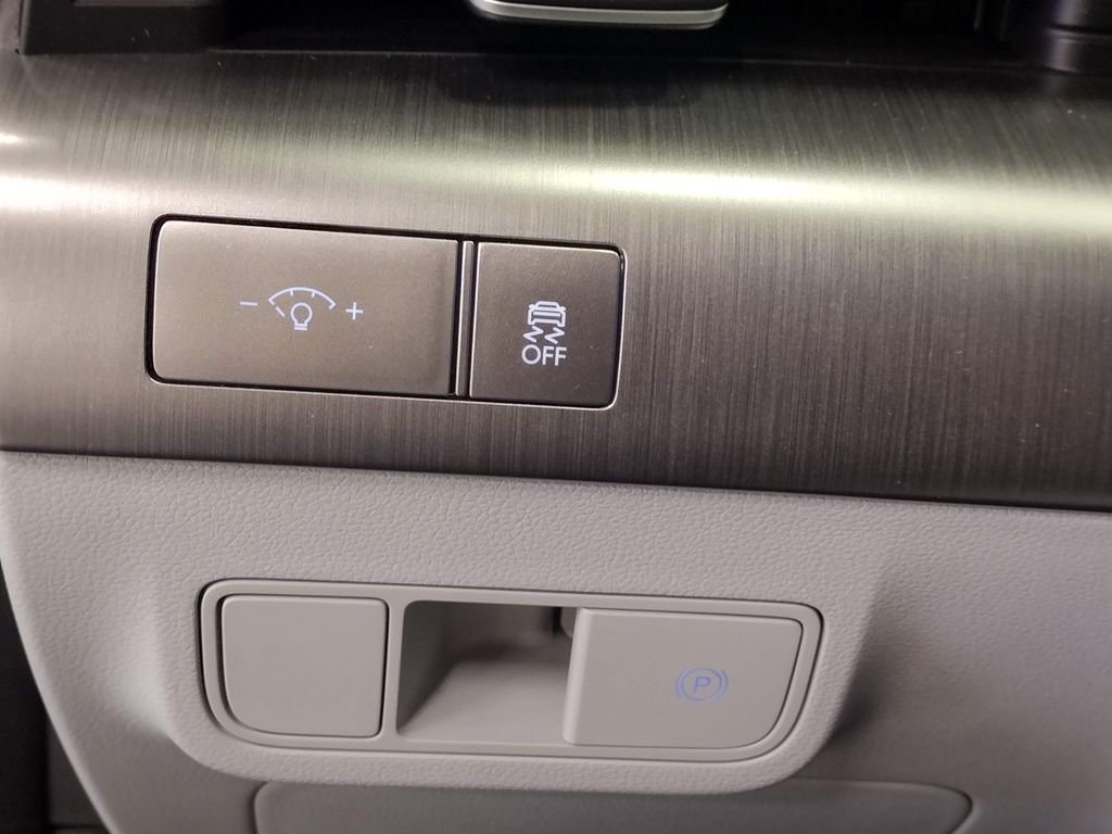 Certified Used 2024 Gray Hyundai SEL image 24