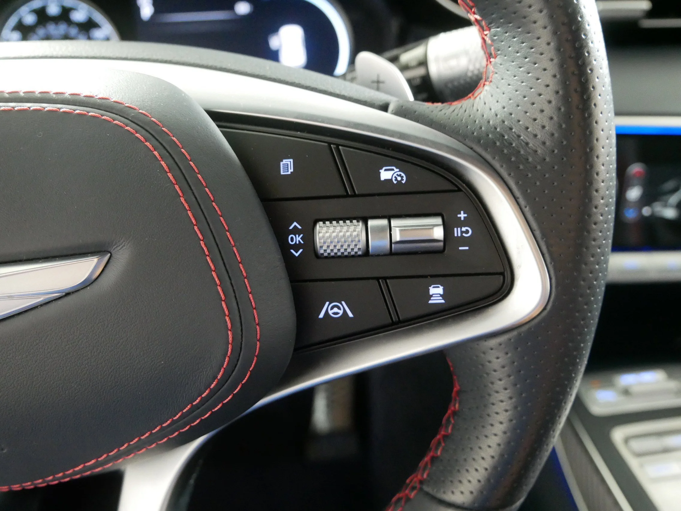 2024 GENESIS GV70 Sport - Photo 28