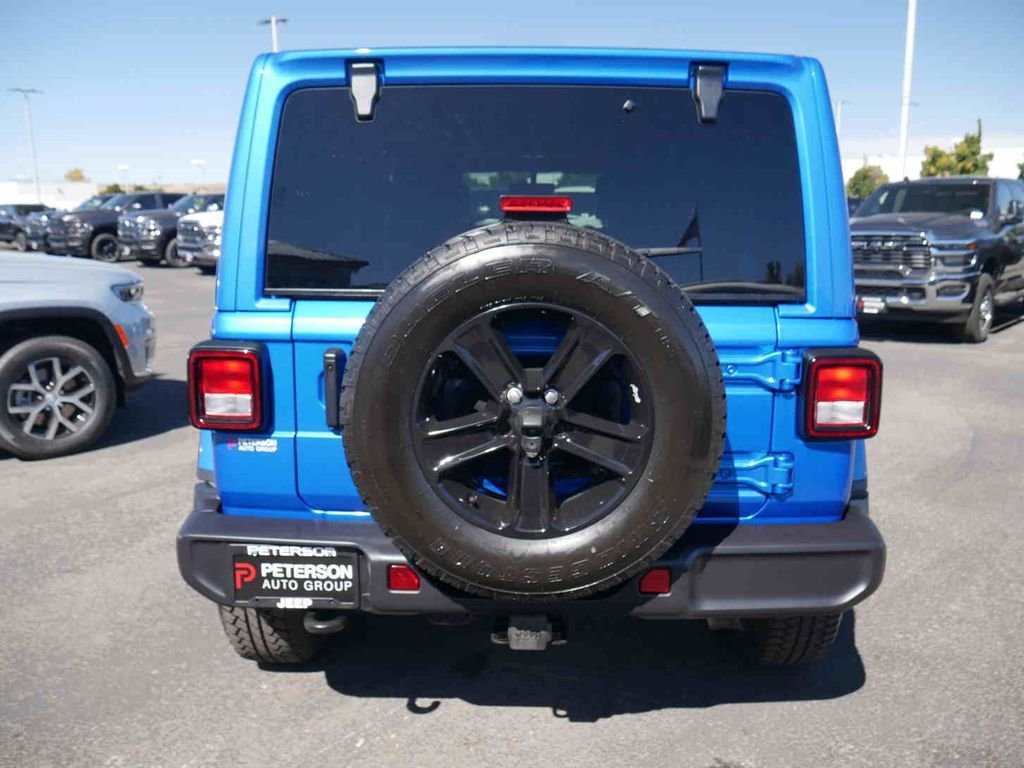 Used 2022 Blue Jeep Unlimited Sahara Altitude image 24