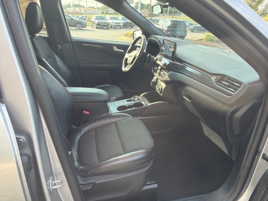 Used 2024 Silver Ford ST-Line image 19