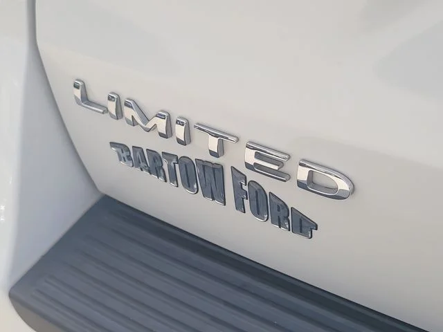 Used 2021 White Ford Limited image 9