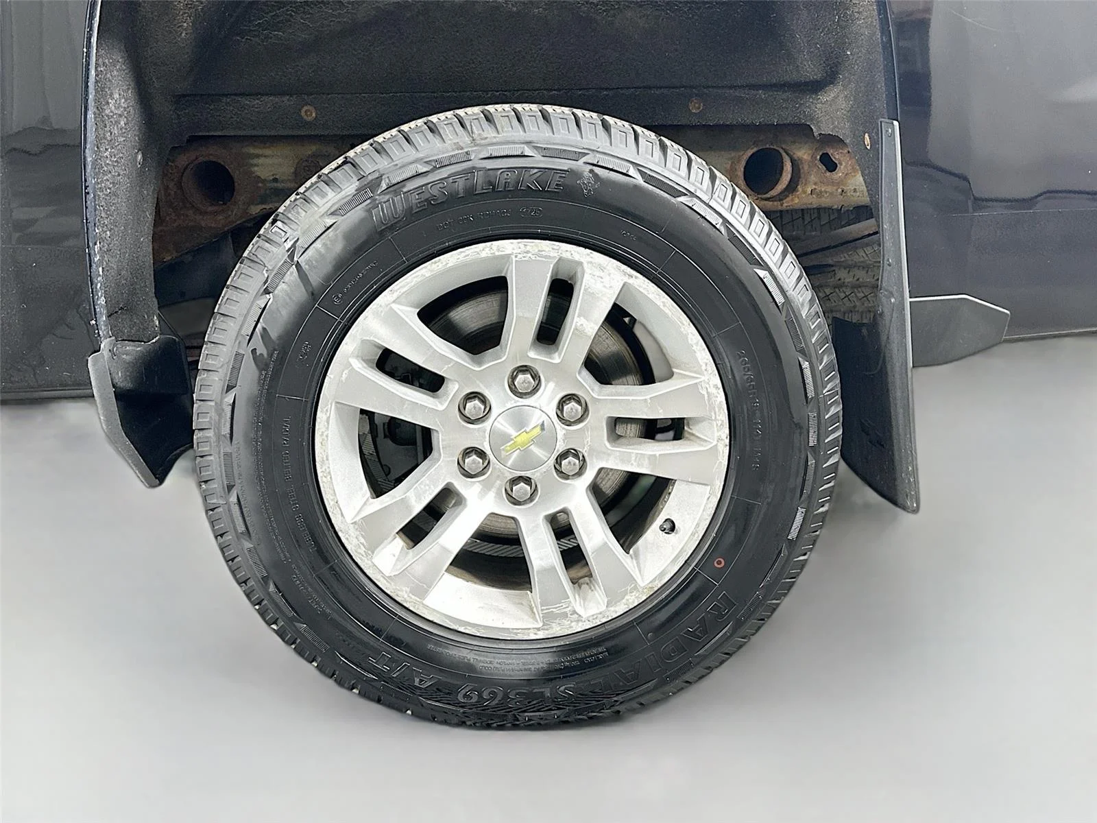 Used 2015 BLACK Chevrolet LT image 29