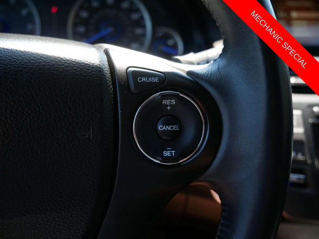 Used 2015  Honda EX-L image 18