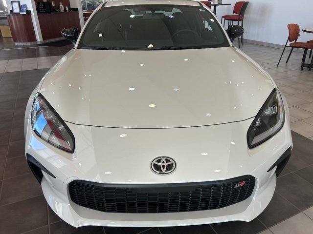 2025 Toyota GR86 Premium photo 2