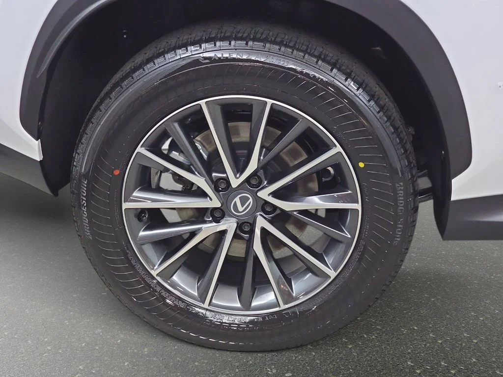 New 2026 Ultra White Lexus PREMIUM image 30