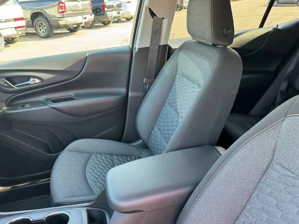 Used 2020 Blue Chevrolet LT image 10