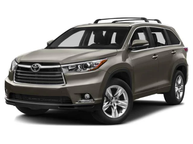 Used 2015 White Toyota XLE image 1